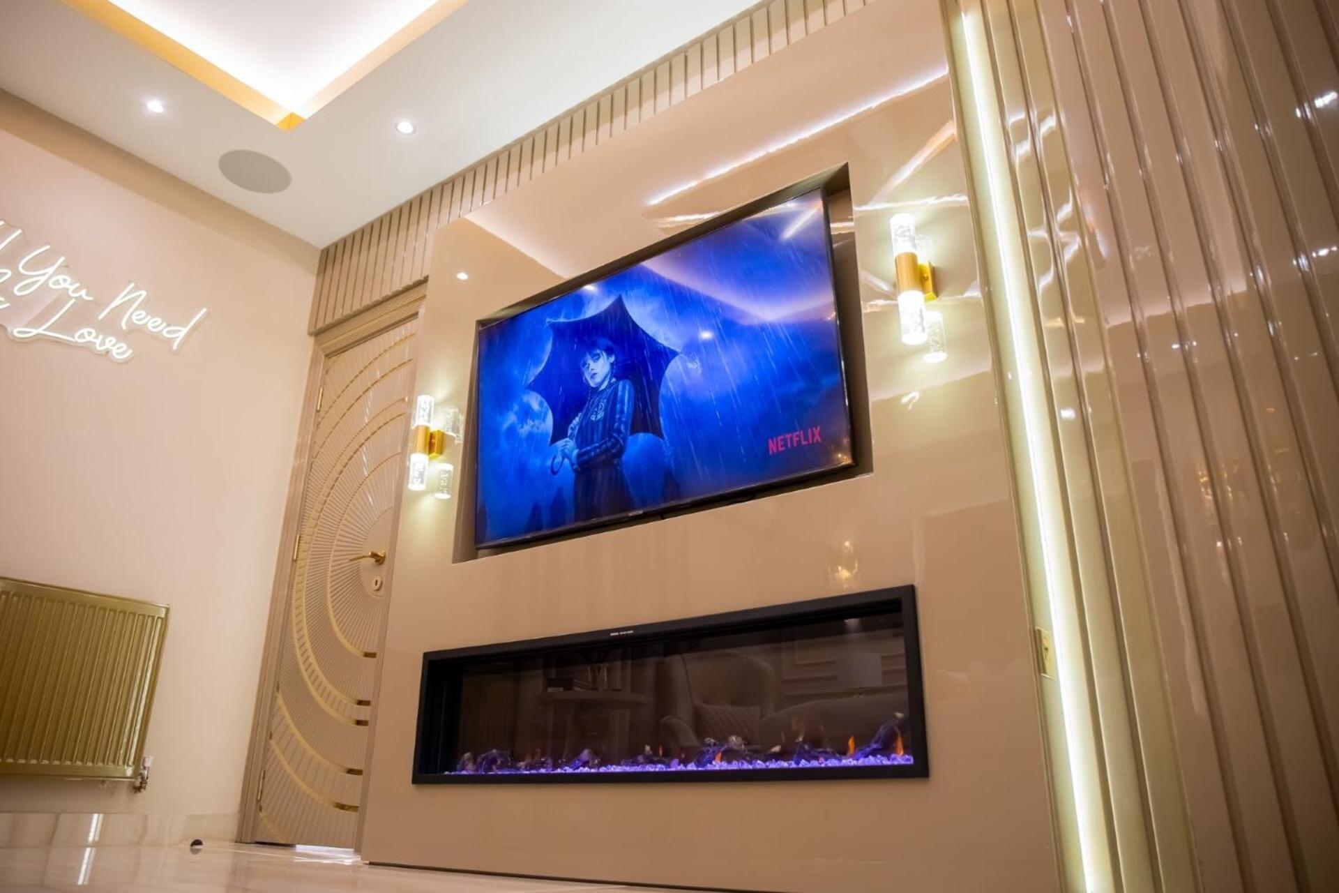 Alexandras Palace Apartment *