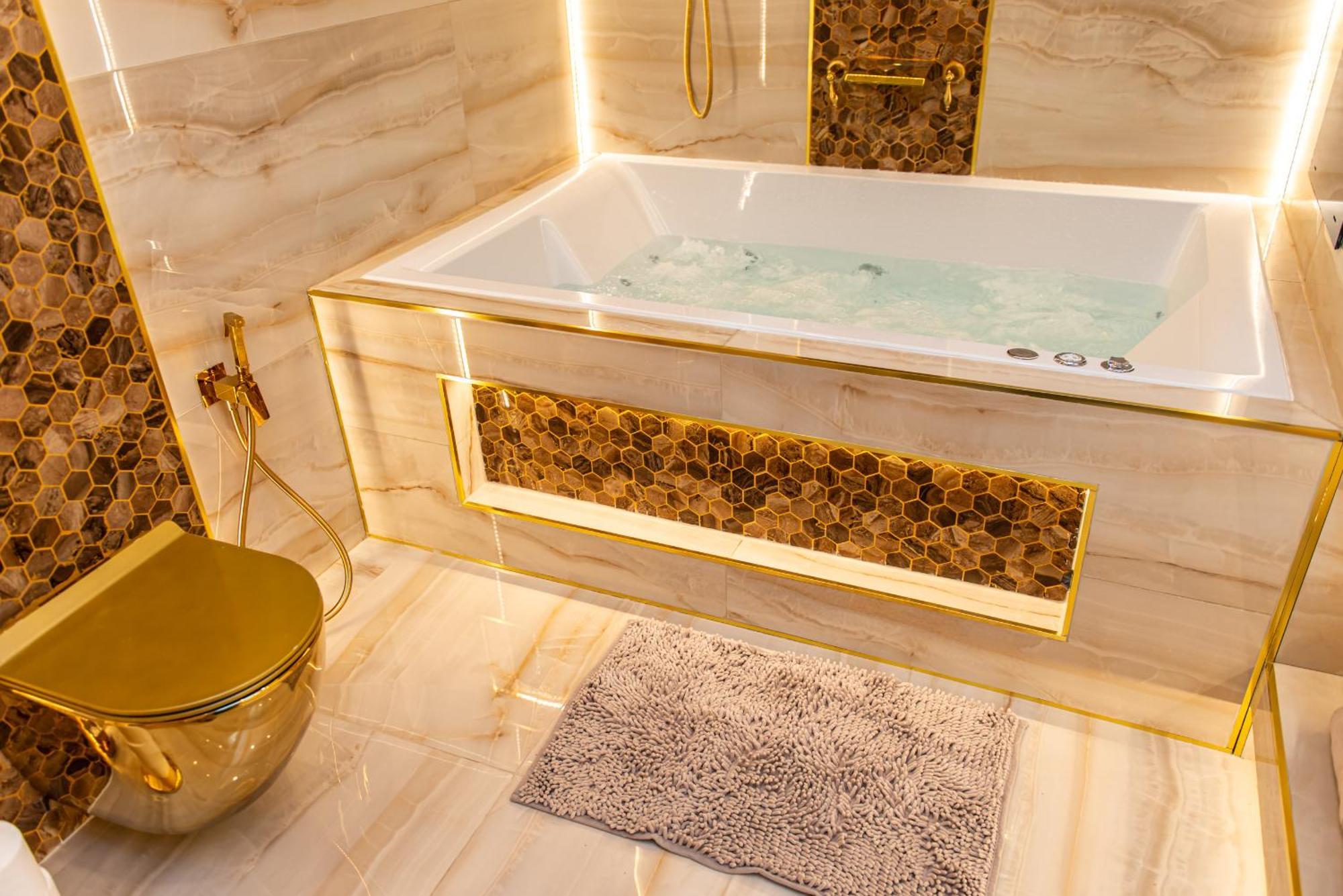 Alexandras Palace Apartment *